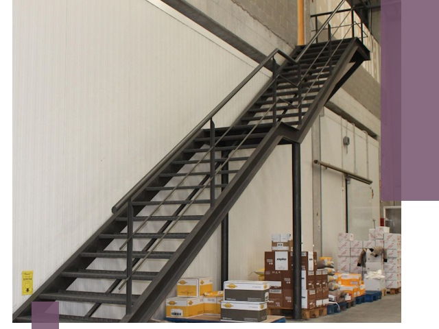 Лестницы для производства в Ангарске — изготовление и монтаж