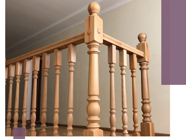 Деревянные перила на заказ в Ангарске: монтаж и изготовление