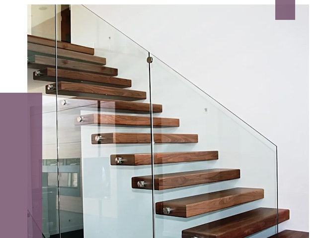 Стеклянные перила для лестницы в Ангарске от 14897 руб.