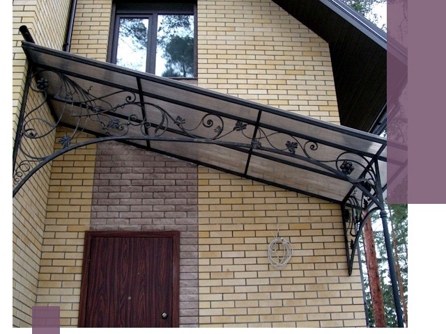 Односкатные козырьки из металла под ключ в Ангарске