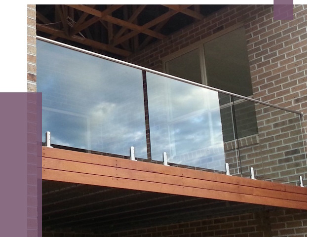 Стеклянные парапеты на крыше и террасе в Ангарске от 11558 руб. | ПРОЛЁТ-Нгр