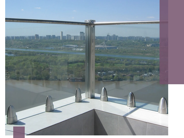 Стеклянные парапеты премиум класса в Ангарске для домов и бизнесов