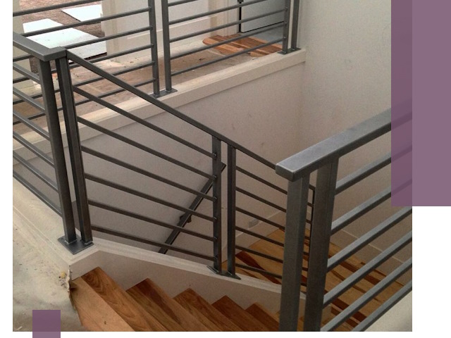 Изготовление поручней из металла и дерева в Ангарске